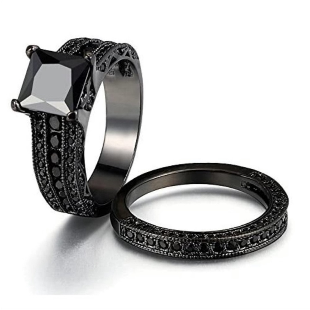 NEW💍PRINCESS CUT BLACK SAPPHIRE 925 SILVER RING, CUTE RING, SHINY RING. - Picture 4 of 5